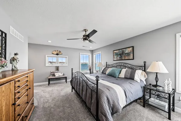 $1,159,000 | 25983 Lake Drive, Elkhart, IN 46514