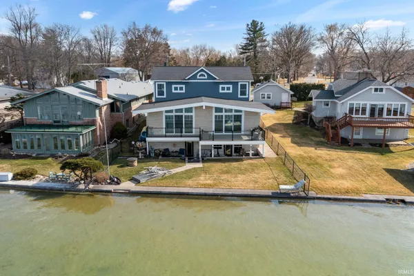$1,159,000 | 25983 Lake Drive, Elkhart, IN 46514
