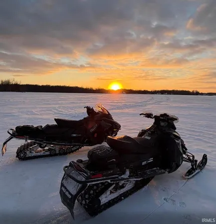 $1,159,000 | 25983 Lake Drive, Elkhart, IN 46514