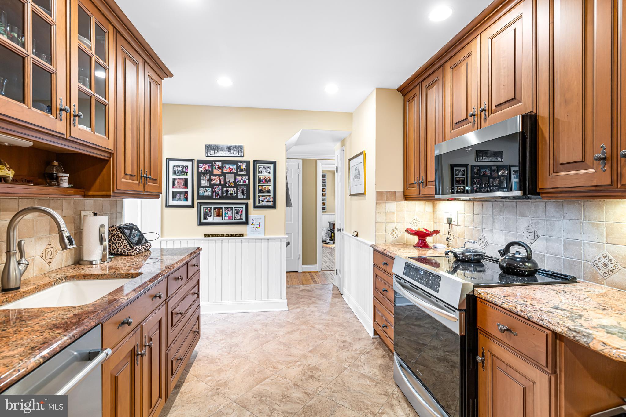 1061 Kipling Road Jenkintown, PA 19046 - Photo 10 of 26 Kitchen
