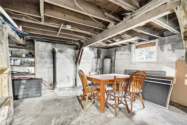 a view of front door and porch