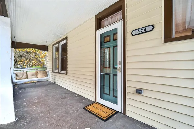 a view of an entryway