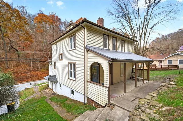 $180,000 | 574 Webster Hollow Road, Rostraver Township, PA 15012