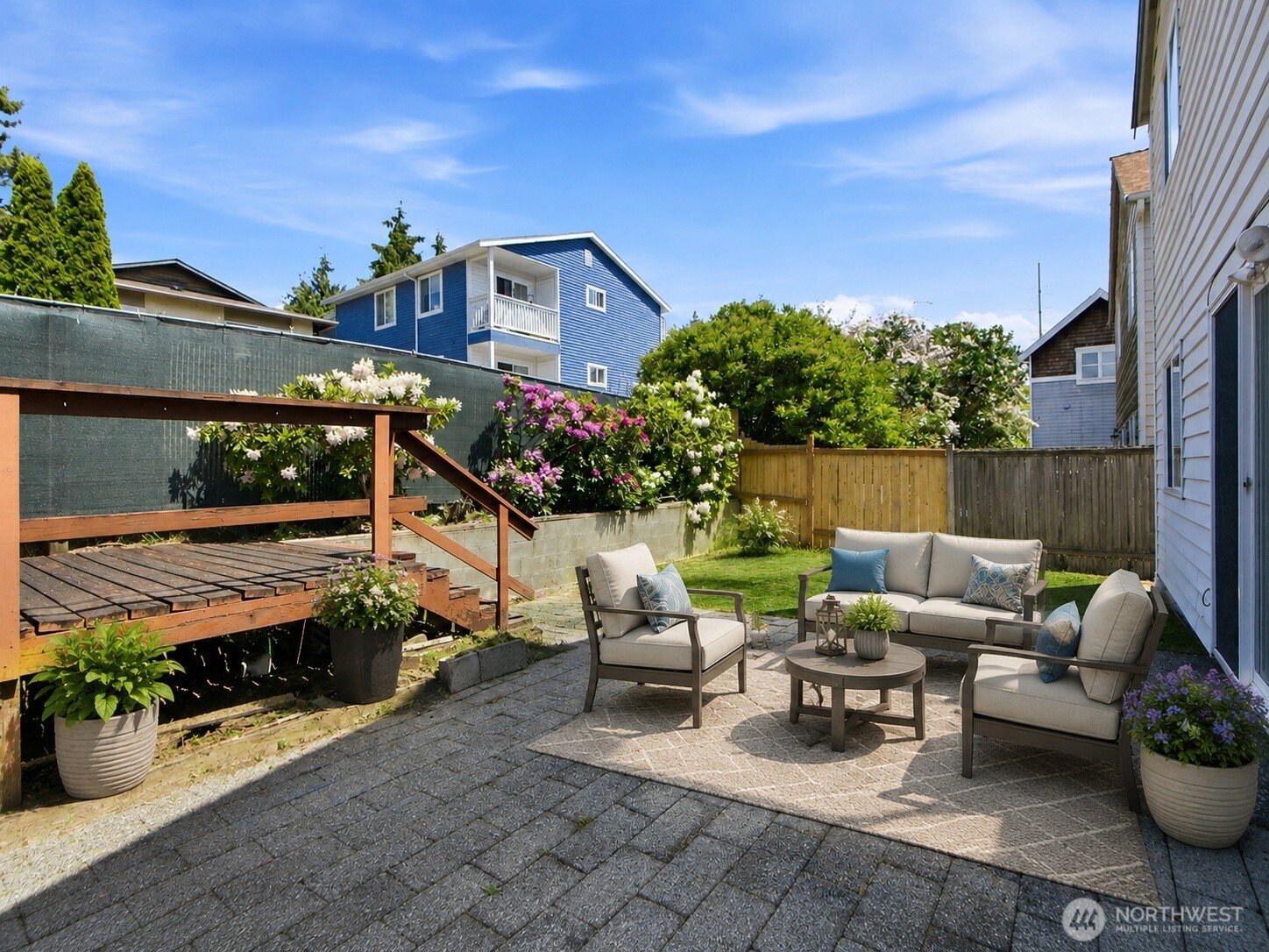 512 North 104th Street Seattle, WA 98133 - Photo 26 of 28