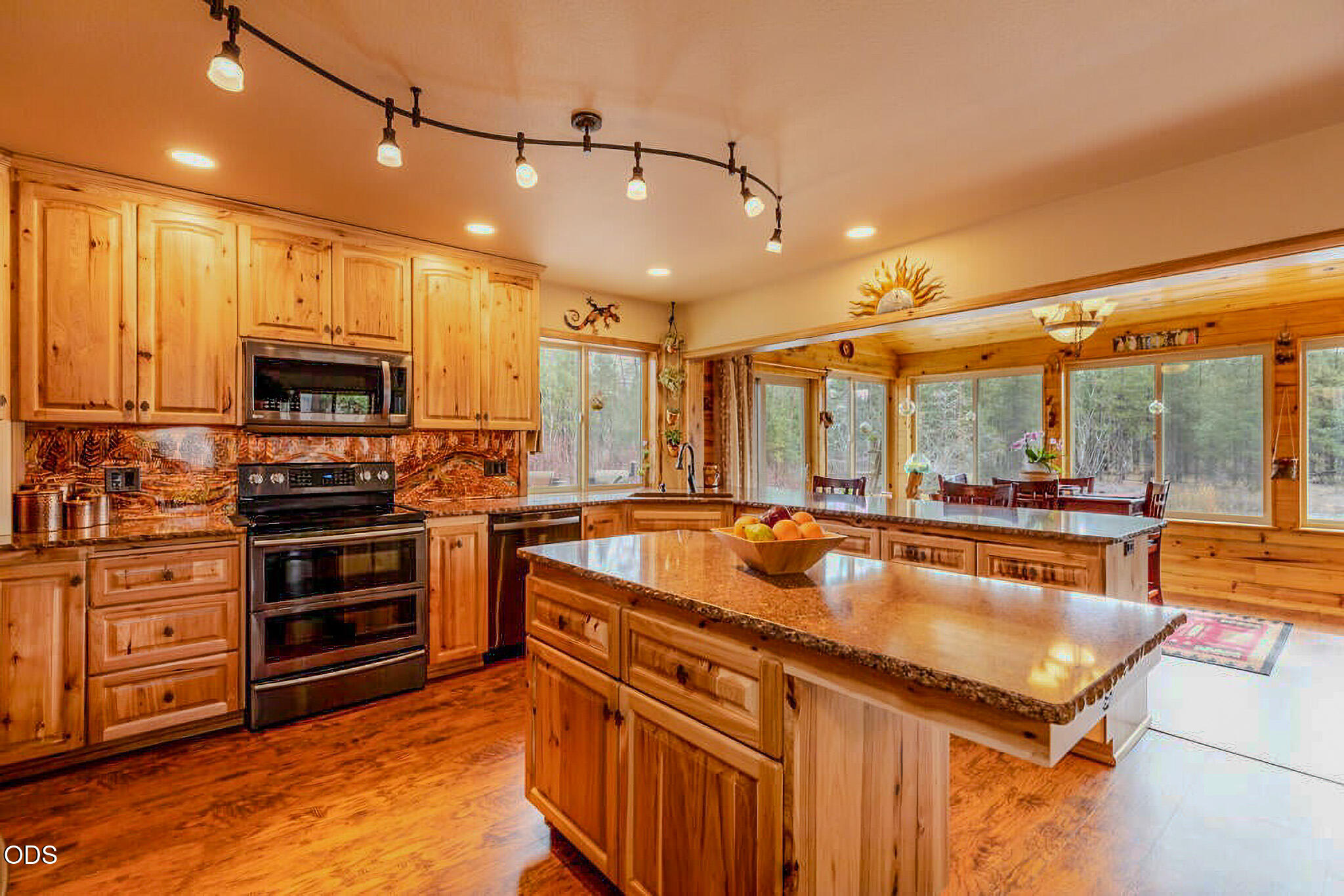 39521 Spring Trail Court Chiloquin, OR 97624 - Photo 19 of 53