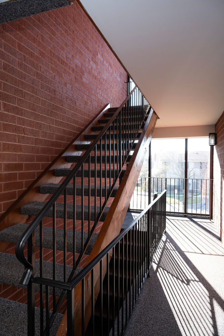 18124 Rita Road, Unit 2C Tinley Park, IL 60477 - Photo 22 of 23 a view of entryway