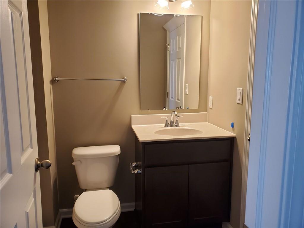 228 Ridgecrest Court Trafford, PA 15085 - Photo 11 of 16 Gallery Image 11