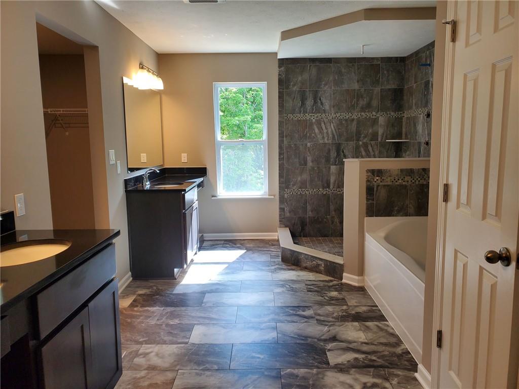 228 Ridgecrest Court Trafford, PA 15085 - Photo 14 of 16 Gallery Image 14