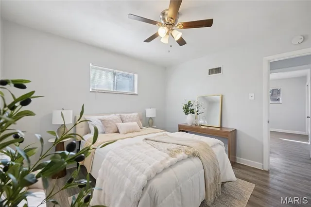 $285,000 | 1540 Park Way Drive, University City, MO 63130