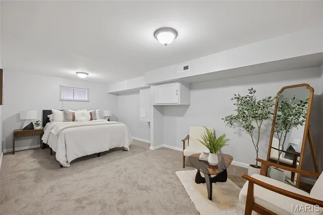 $285,000 | 1540 Park Way Drive, University City, MO 63130