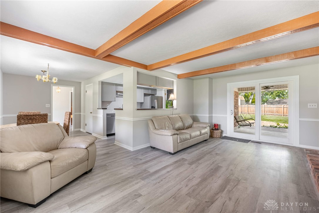 7895 Rain Tree Road Centerville, OH 45459 - Photo 8 of 38