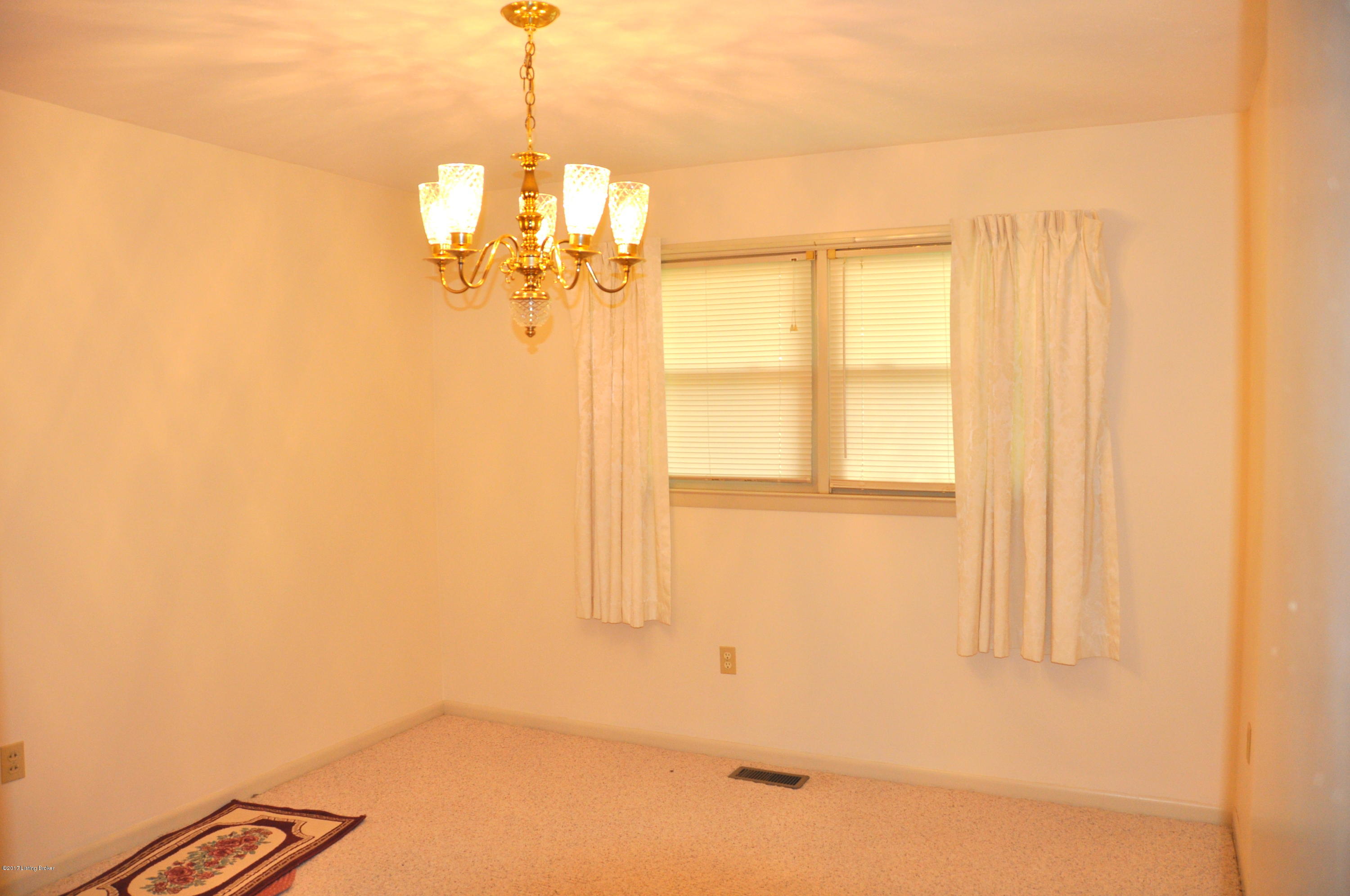 294 Drennon Road New Castle, KY 40050 - Photo 14 of 32 DSC_0474