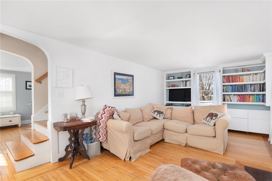 75 Overfield Road East Greenwich, RI 02818 - Photo 15 of 39