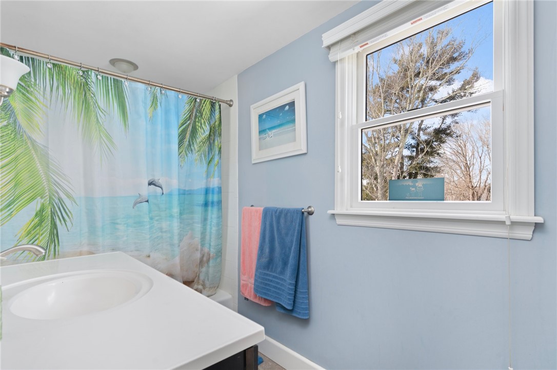 75 Overfield Road East Greenwich, RI 02818 - Photo 21 of 39