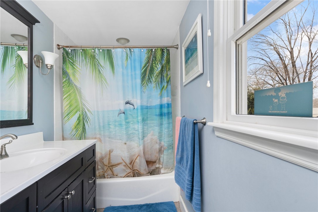 75 Overfield Road East Greenwich, RI 02818 - Photo 22 of 39