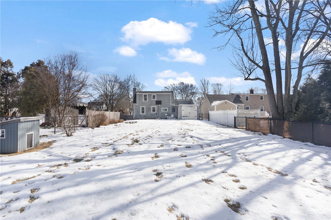 75 Overfield Road East Greenwich, RI 02818 - Photo 27 of 39