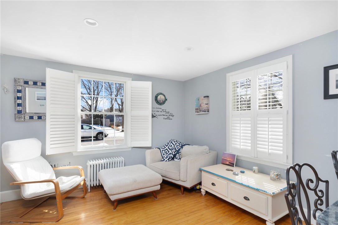 75 Overfield Road East Greenwich, RI 02818 - Photo 5 of 39