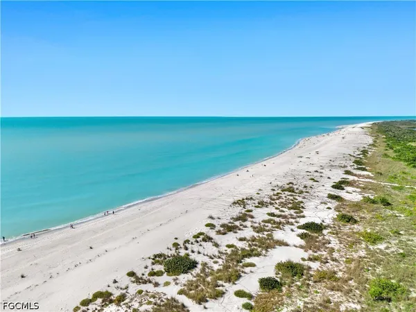 $3,750,000 | 5105 Joewood Drive, Sanibel, FL 33957