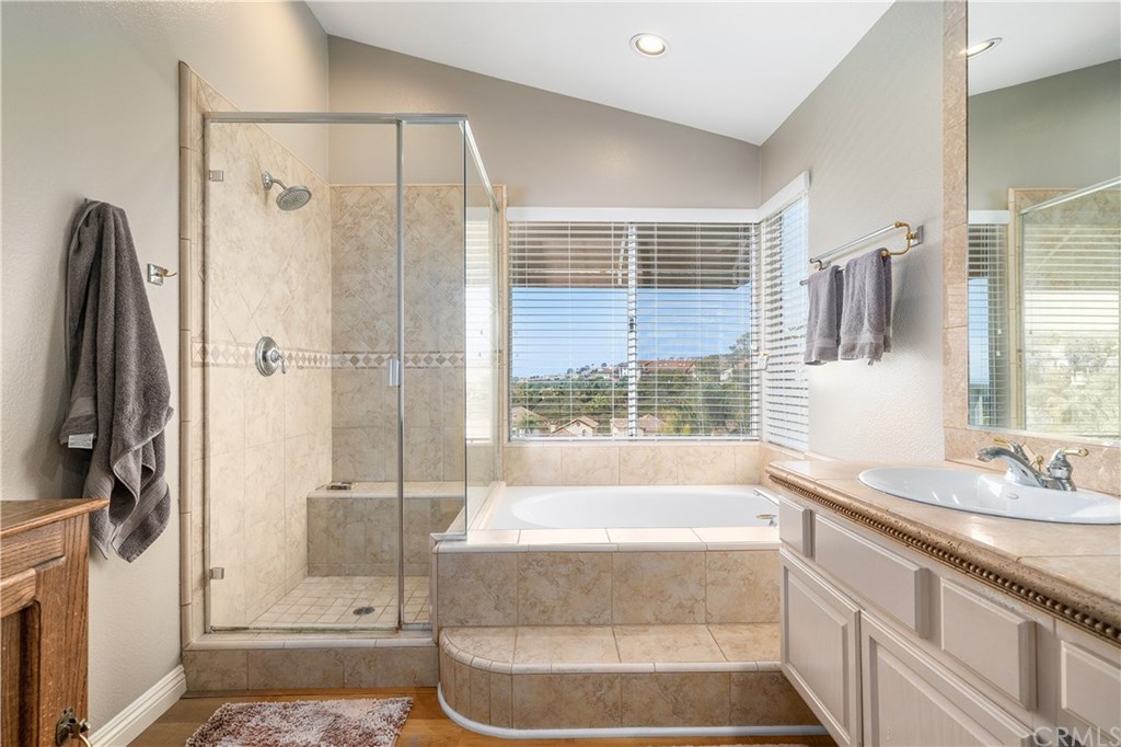 33 Dauphin Dana Point, CA 92629 - Photo 32 of 55