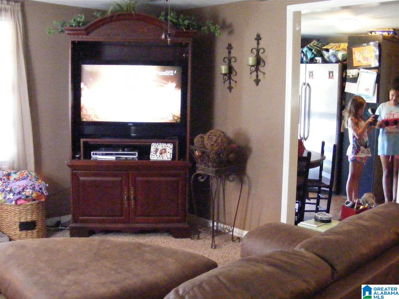 412 8th Avenue Pleasant Grove, AL 35127 - Photo 8 of 26