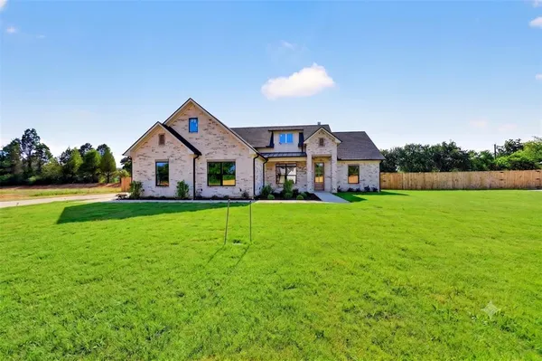 $416,530 | 306 Grace Lane, Athens, TX 75751
