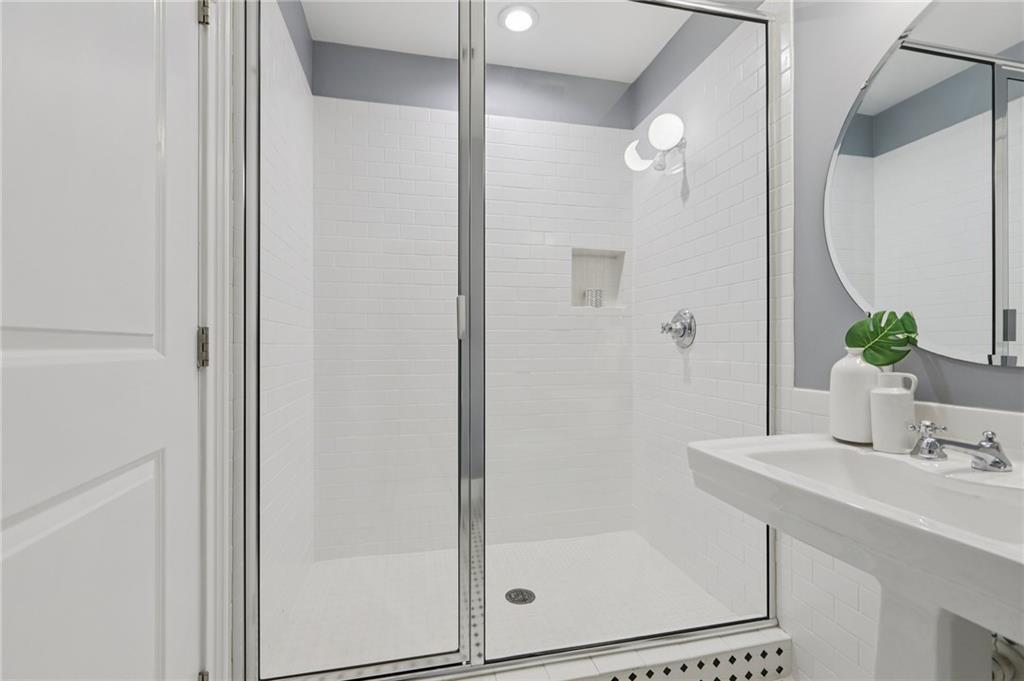 201 West Ponce De Leon Avenue, Unit 616 Decatur, GA 30030 - Photo 13 of 43