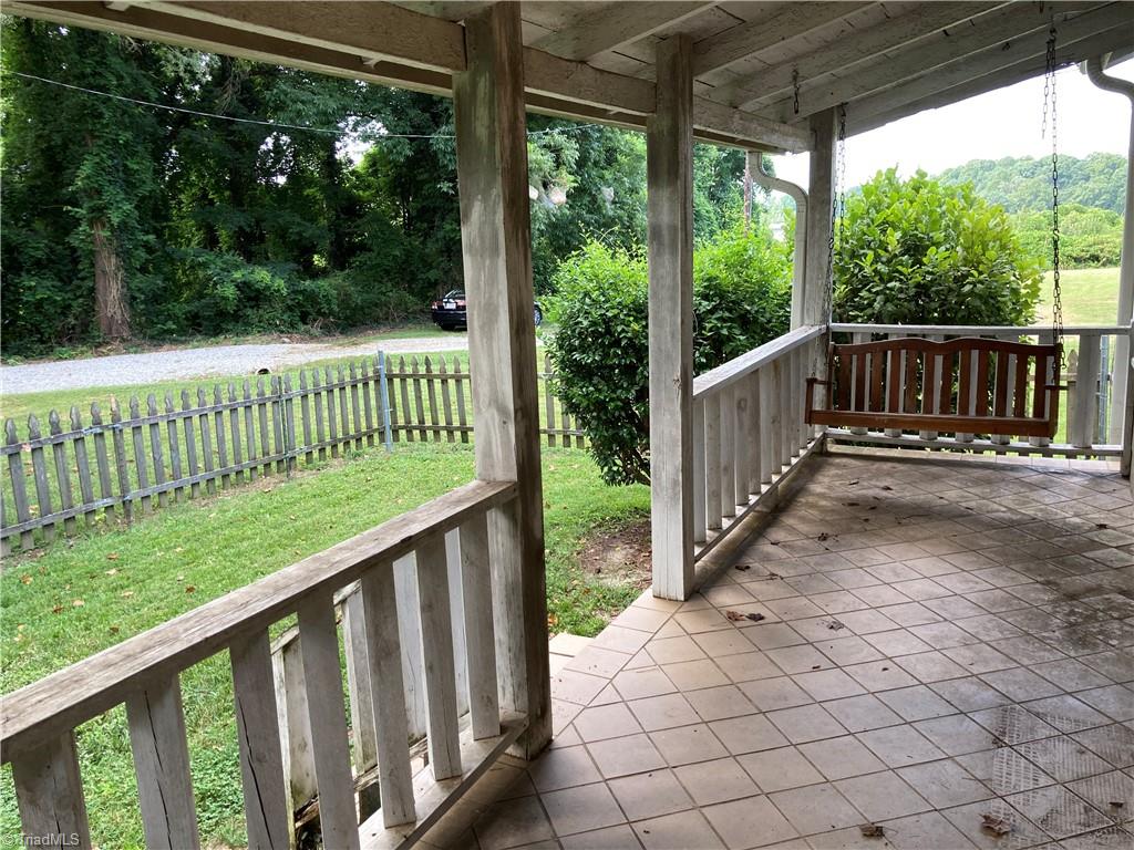 4906-4908 Kitty Hawk Road Greensboro, NC 27407 - Photo 4 of 35