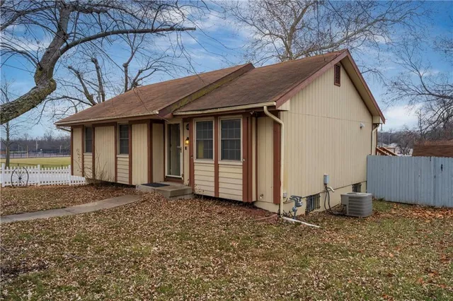 $240,000 | 4800 North Bellaire Avenue, Kansas City, MO 64119