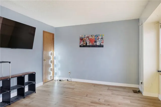 $240,000 | 4800 North Bellaire Avenue, Kansas City, MO 64119