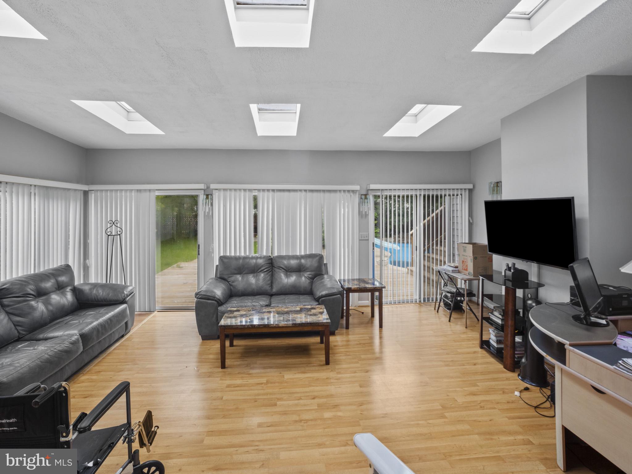 4326 Ranger Avenue Temple Hills, MD 20748 - Photo 17 of 23