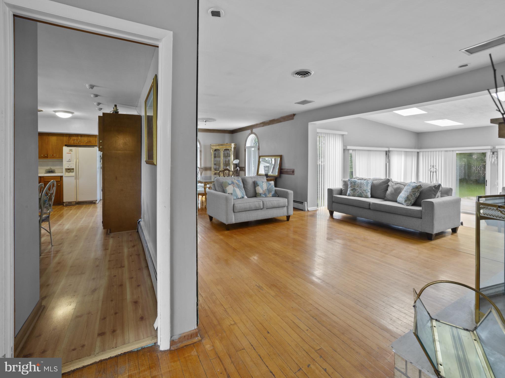 4326 Ranger Avenue Temple Hills, MD 20748 - Photo 5 of 23