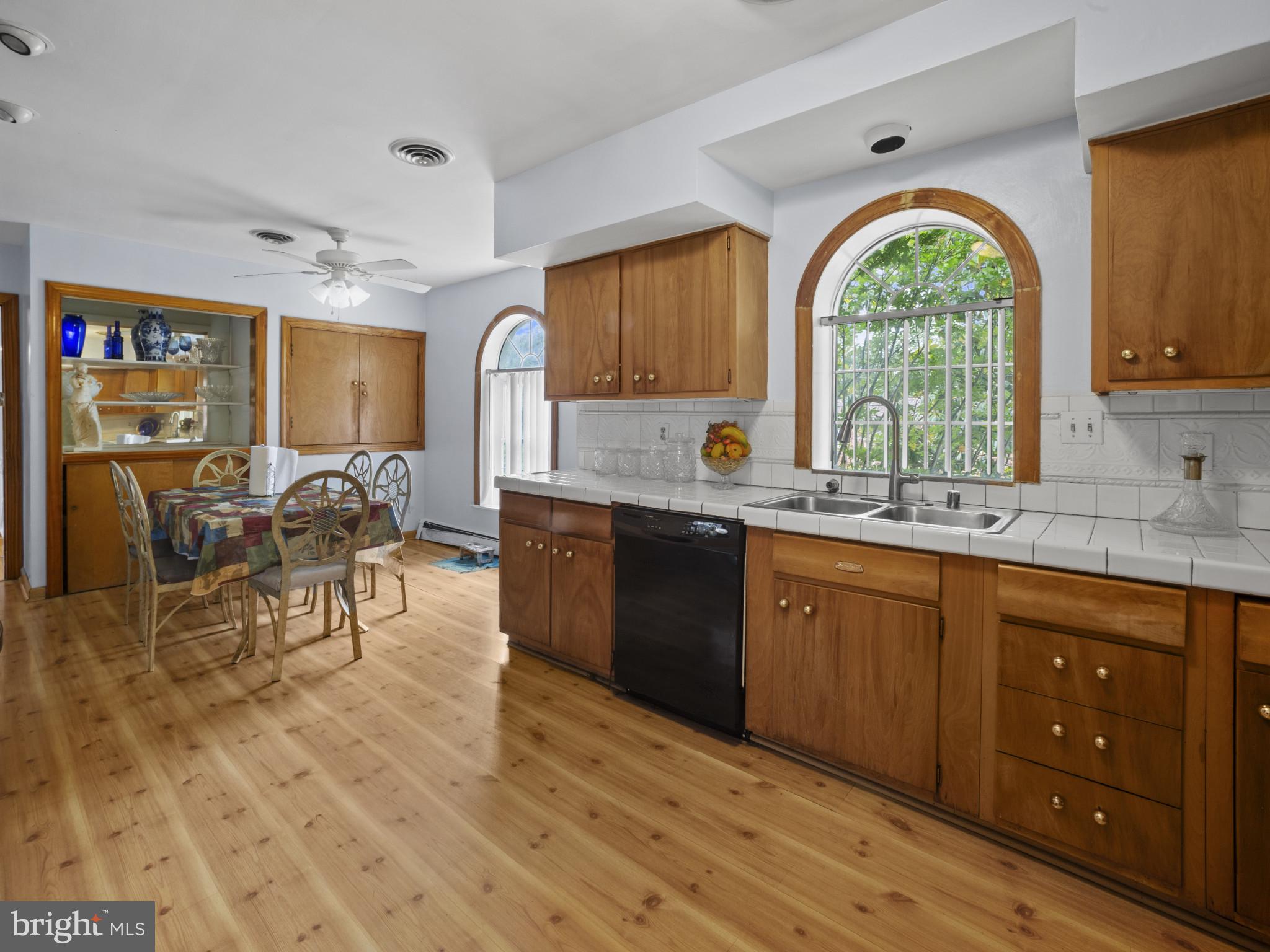 4326 Ranger Avenue Temple Hills, MD 20748 - Photo 6 of 23