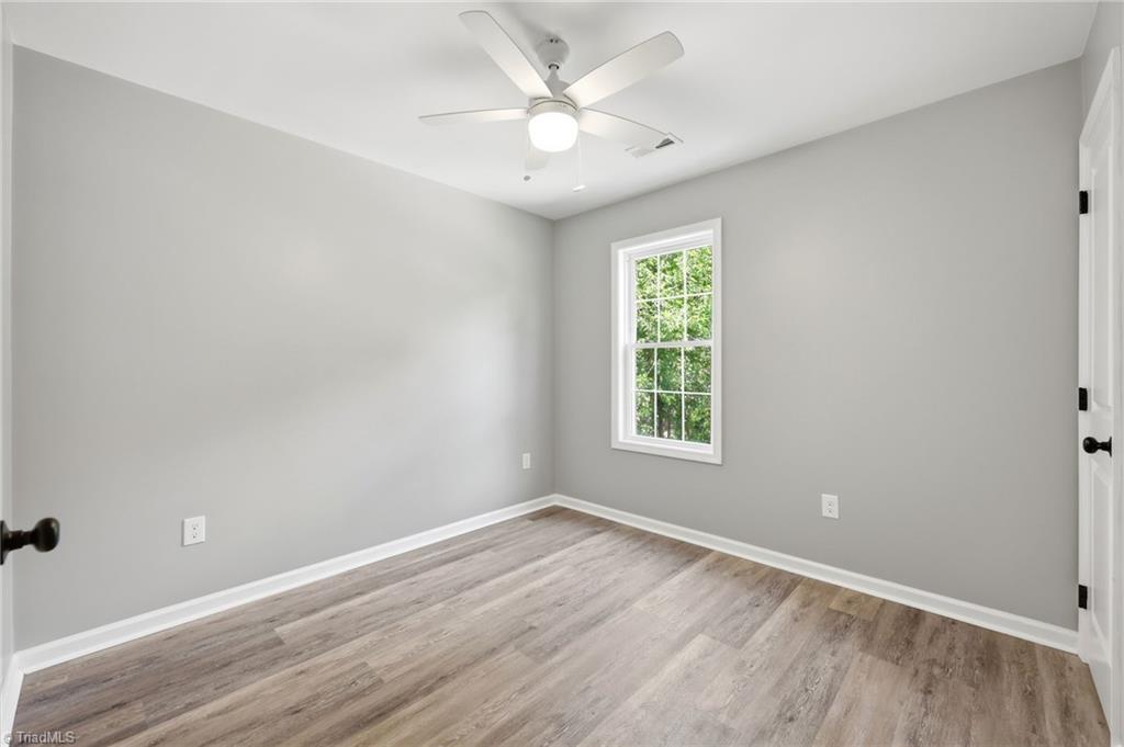 323 4th Street High Point, NC 27260 - Photo 25 of 33