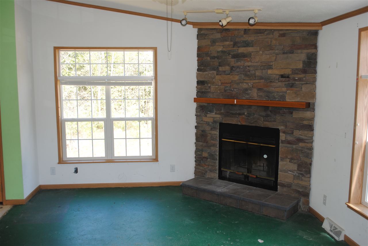 295 Coffin Brook Road Alton, NH 03809 - Photo 4 of 18