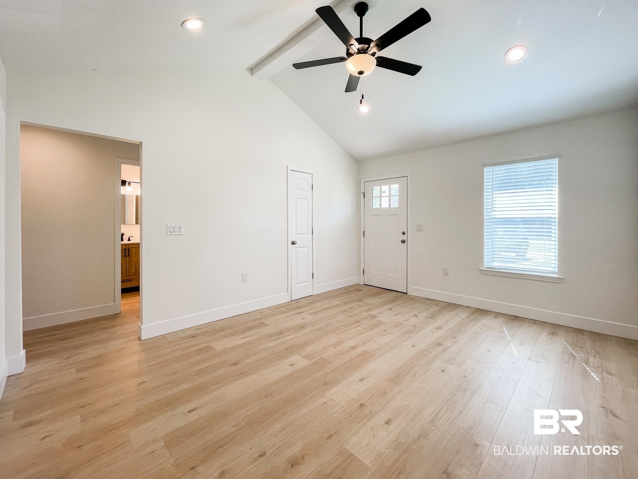 25121 Olive Street, Unit B Elberta, AL 36530 - Photo 3 of 21