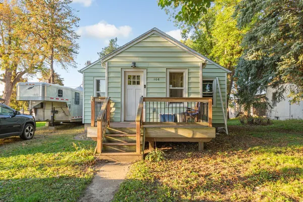 $165,000 | 106 6th Avenue, Ellendale, MN 56026