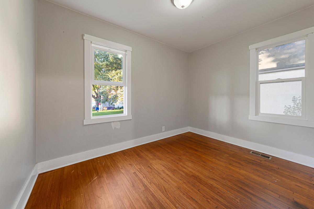 106 6th Avenue Ellendale, MN 56026 - Photo 21 of 30