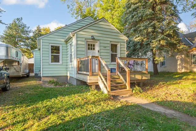 $165,000 | 106 6th Avenue, Ellendale, MN 56026
