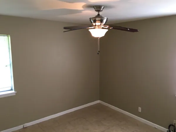 $1,550 | 2011 Lee Street, Tyler, TX 75702