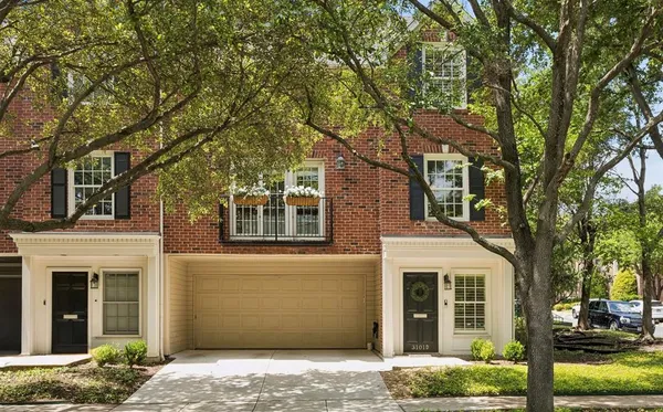 $5,600 | 3101 Rosedale Avenue, Unit D, University Park, TX 75205