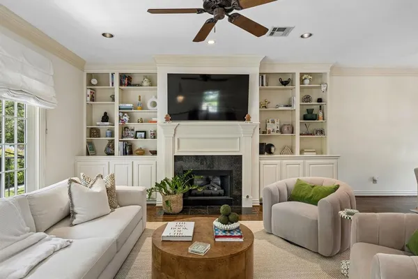 $5,600 | 3101 Rosedale Avenue, Unit D, University Park, TX 75205