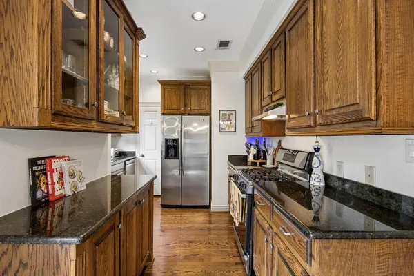 $5,600 | 3101 Rosedale Avenue, Unit D, University Park, TX 75205