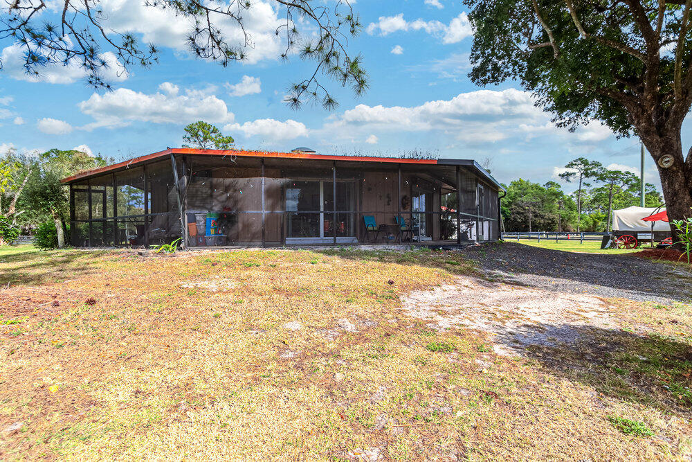 2552 B Road Loxahatchee Groves, FL 33470 - Photo 23 of 37 023_00008