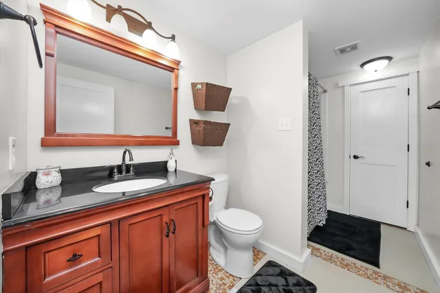 $679,900 | 14716 Highway 176, Woodstock, IL 60098