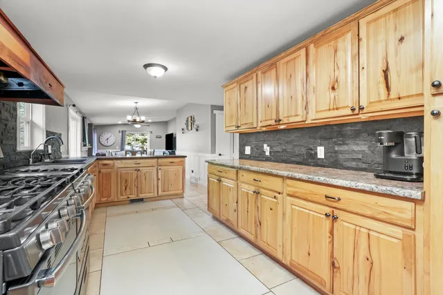 $679,900 | 14716 Highway 176, Woodstock, IL 60098