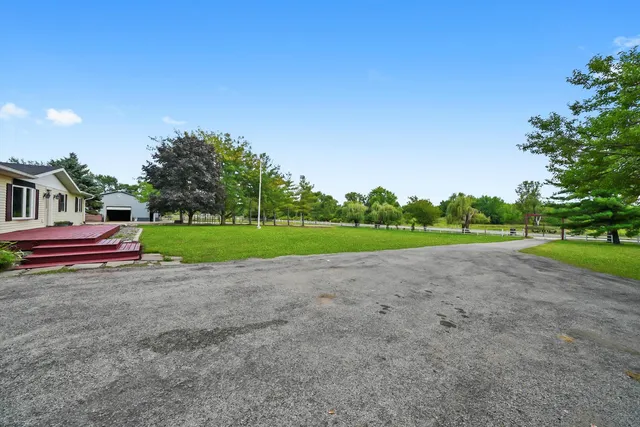 $679,900 | 14716 Highway 176, Woodstock, IL 60098