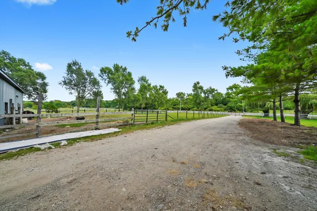 $679,900 | 14716 Highway 176, Woodstock, IL 60098