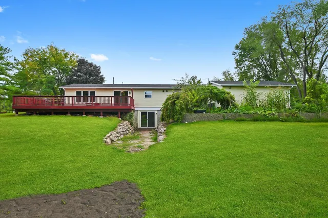 $679,900 | 14716 Highway 176, Woodstock, IL 60098