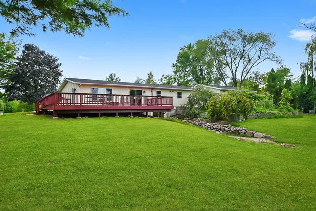 $679,900 | 14716 Highway 176, Woodstock, IL 60098