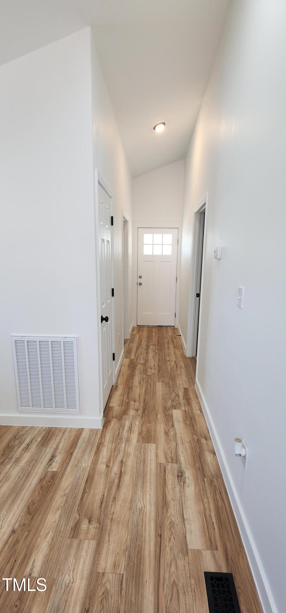 2040 Arrowhead Road Dunn, NC 28334 - Photo 29 of 59 Hallway